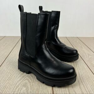 H Halston Rio Lug Sole Tall Chelsea Boots US6/EUR36.5 Black Vegan Leather $125
